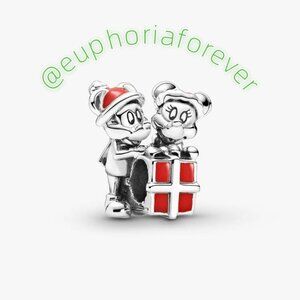 Pandora Disney Mickey Mouse and Minnie Mouse Present Charm